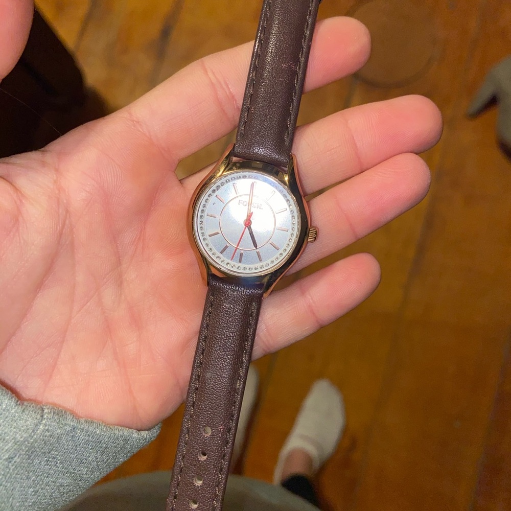 Leather Fossil Watch - Picture 3 of 4